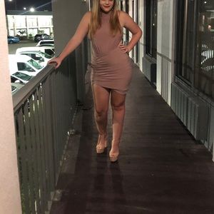 Mauve/Pinkish Mini dress open back